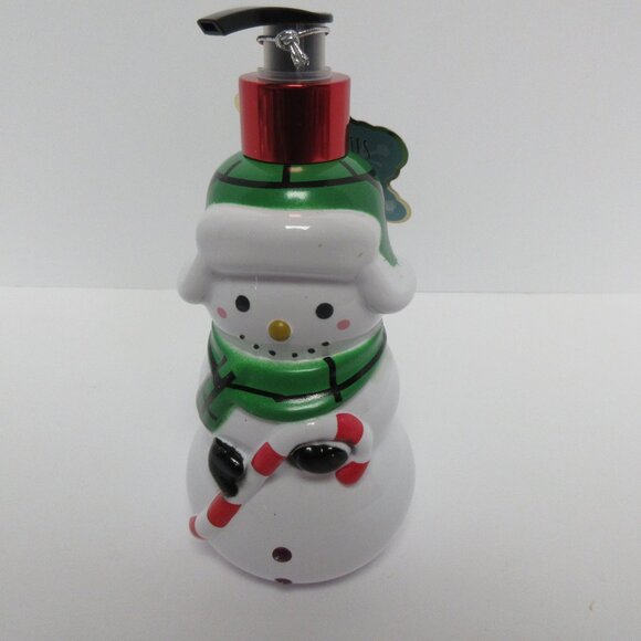 Snowflurries refillable handsoap dispenser Christmas/Holiday 16.9 OZ 500 ML - Picture 2 of 5
